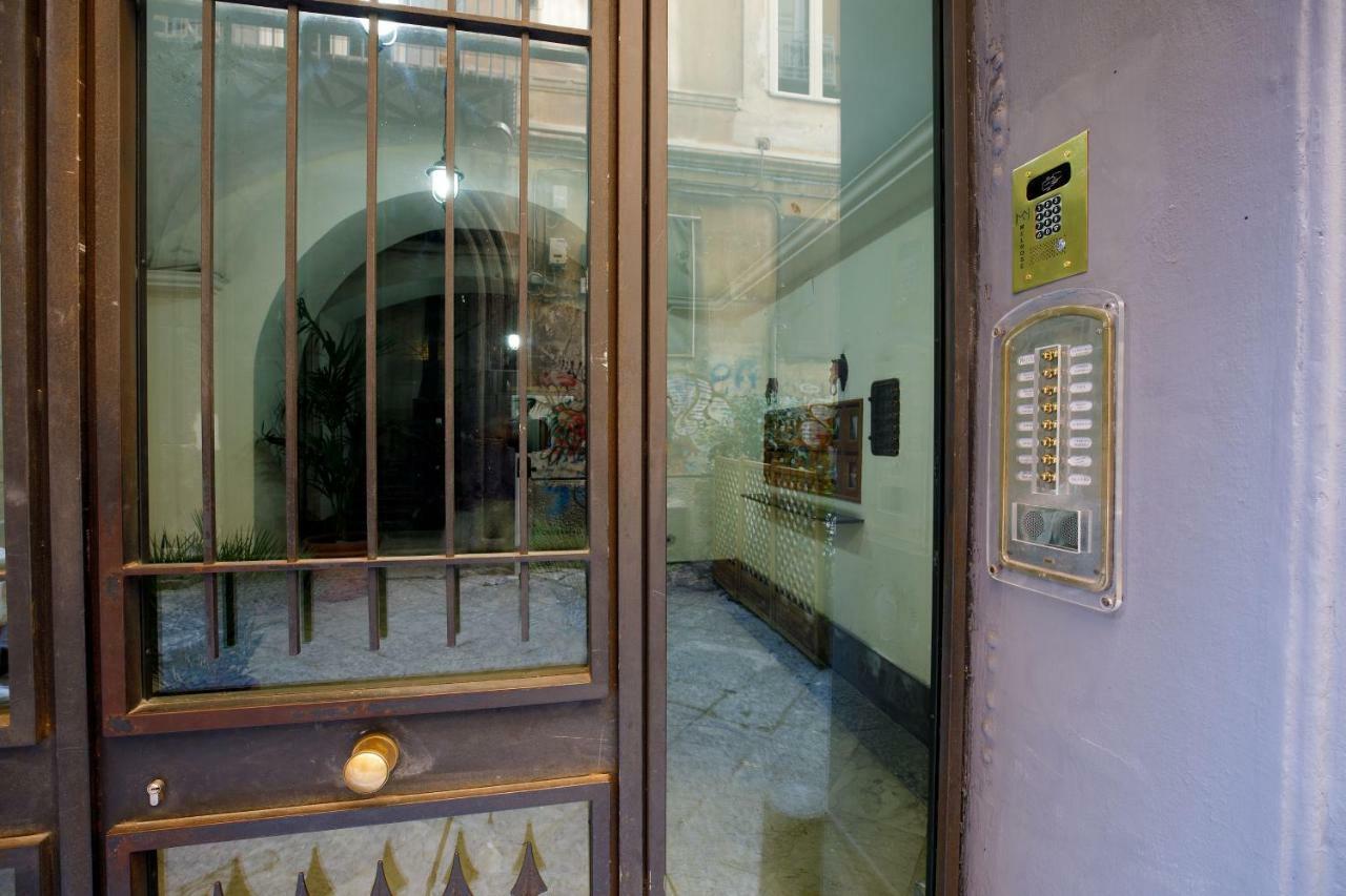 Melrose Napoli Hotel Luaran gambar