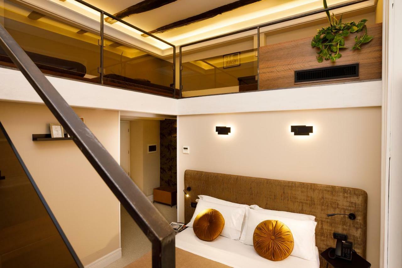 Melrose Napoli Hotel Luaran gambar