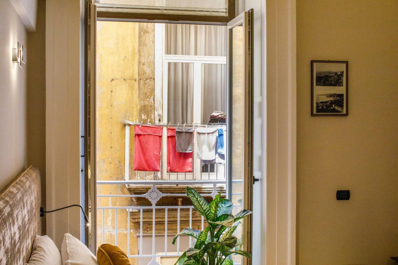 Melrose Napoli Hotel Luaran gambar