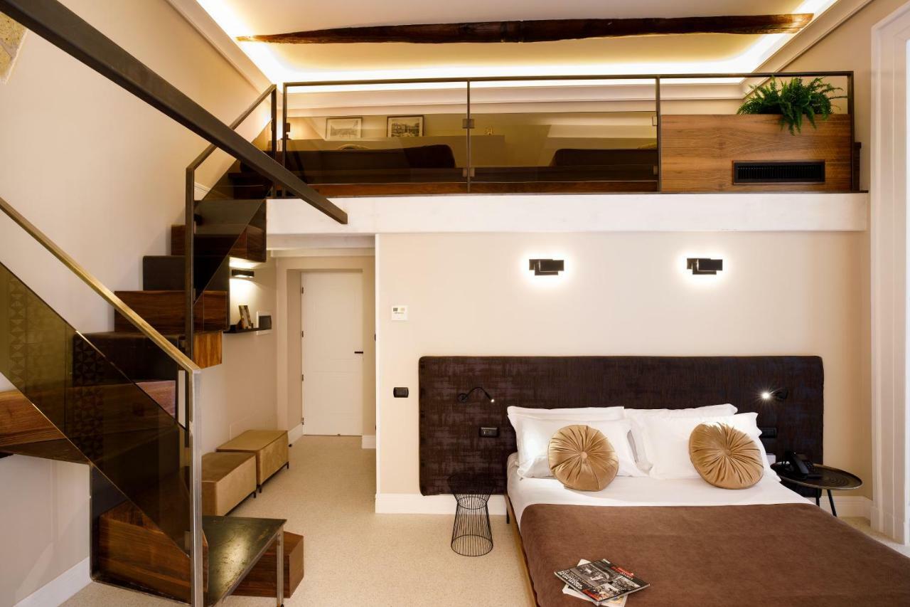 Melrose Napoli Hotel Luaran gambar